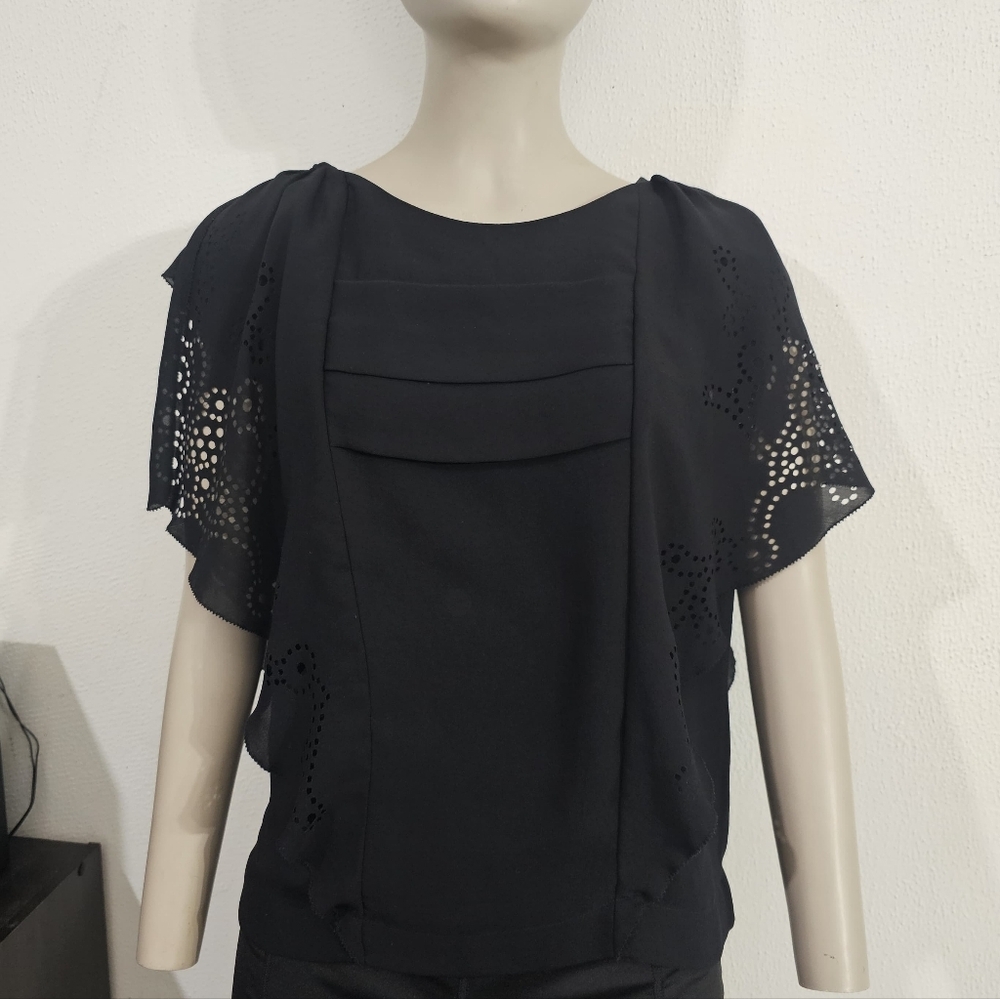 Comptoir Des Cotonniers Black Blouse with Cut-Out Sleeves